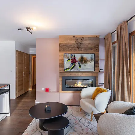 Apartment Chic Alpin A Avec Balcon Et Parking Couvert - Fr-1-569-74 Megeve